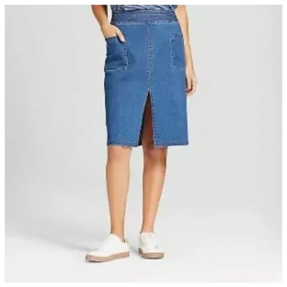 Universal Threads Skirt Women's Size 18 Blue Denim Midi front slit - Picture 1 of 4